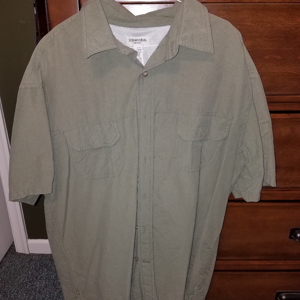 St. John's Bay Outdoor Men's Shirt, XL